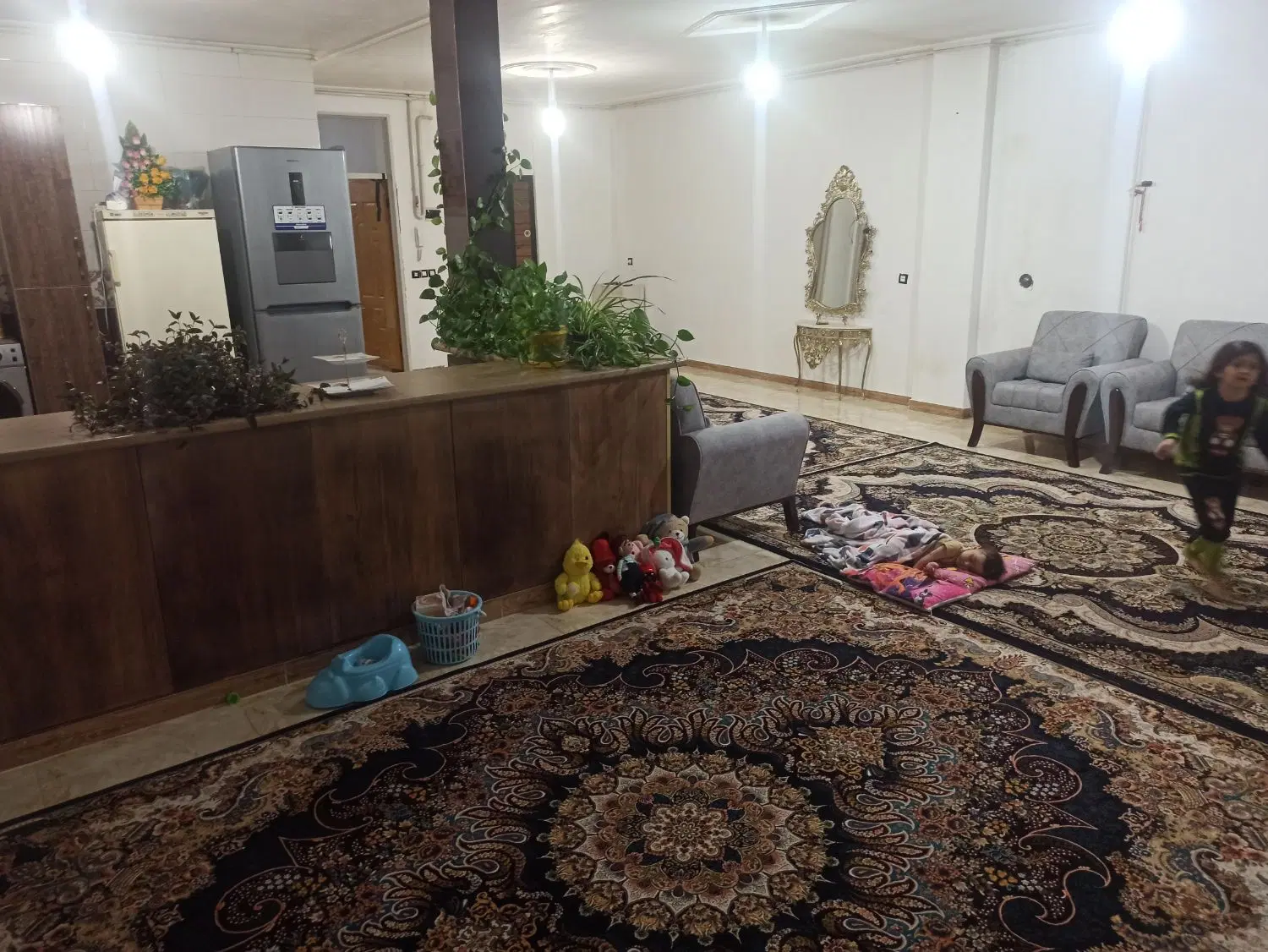 اجاره طبقه اول 120متر