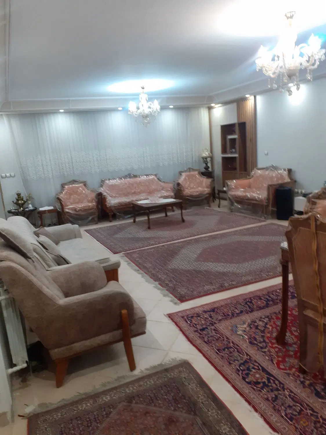 اپارتمان جهان نما تک واحدی