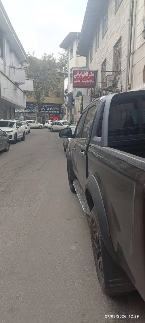 مغازه ۲۵ متری تختی