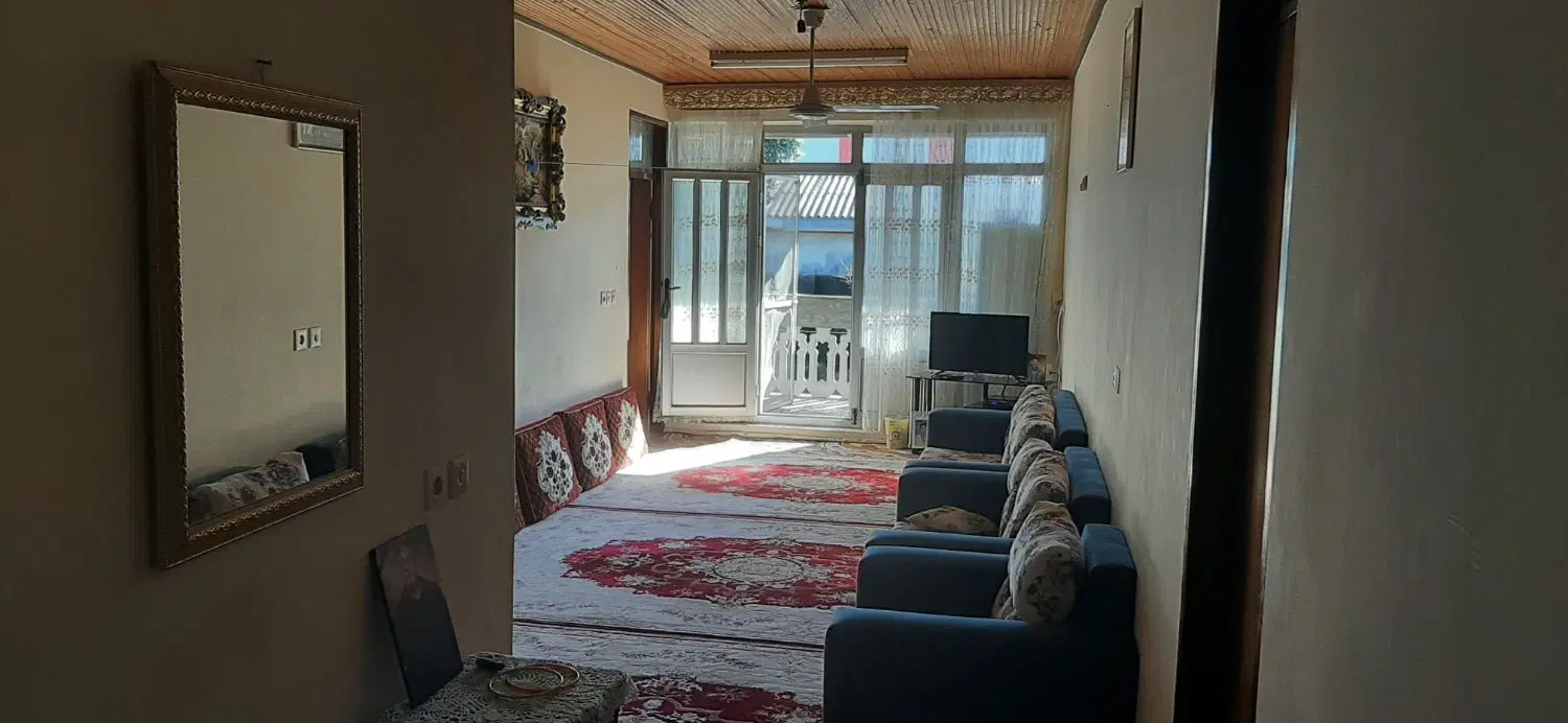 خانه ویلایی بمتراژ 130 متر با زمین 450 متری