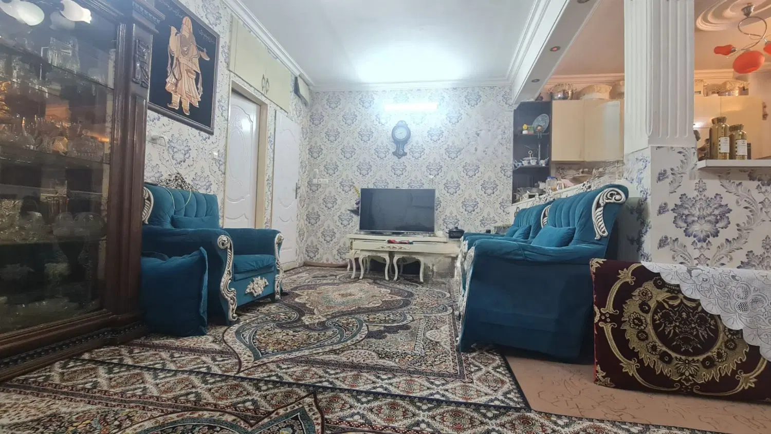 خاله اپارتمانی دوبلکس ۲طبقه نیم.