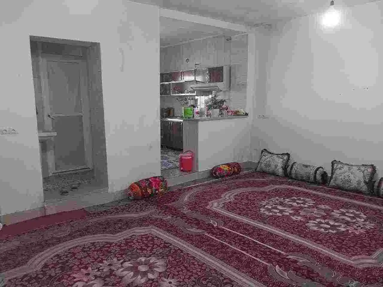 فروش منزل مسکونی بدون شناژ به متراژ ۱۹۴و عرض۱۱