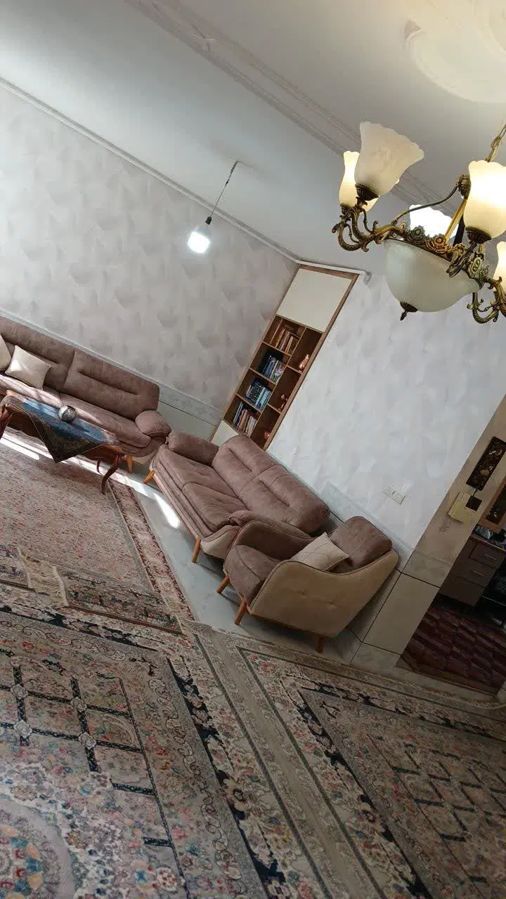 خانه ویلایی ۱۷۵ متر زمین ۱۱۲ متر  زیربنا سند آماده