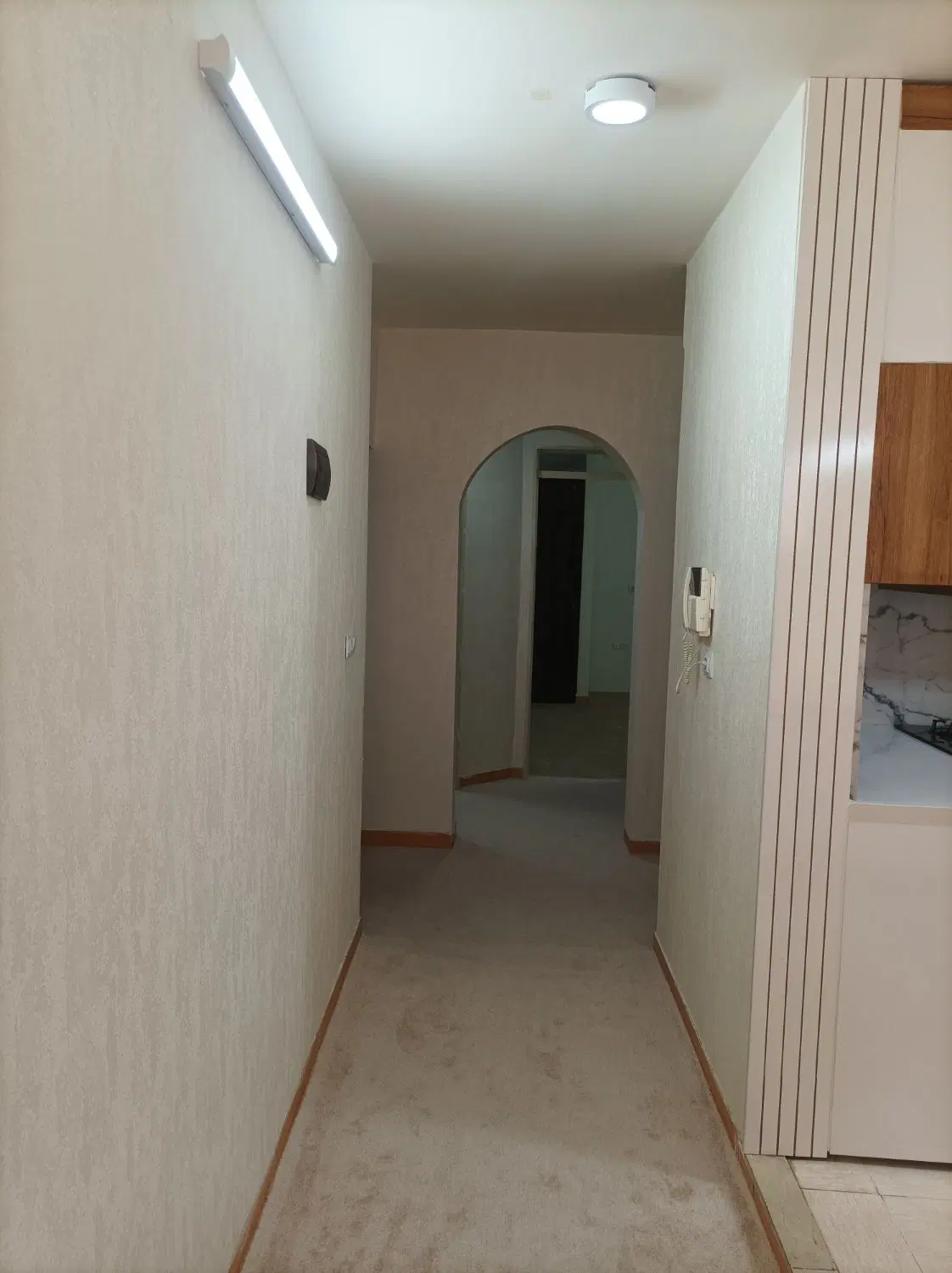 رهن کامل آپارتمان دوخوابه لوکس 45متری باهنر