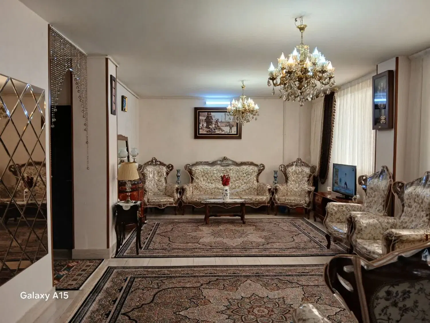 آپارتمان ۹۲ متری خیابان ساحلی جنوبی