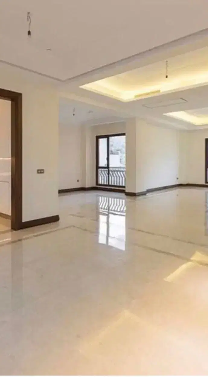 منزل دو طبقه دوبلکس، سه واحد