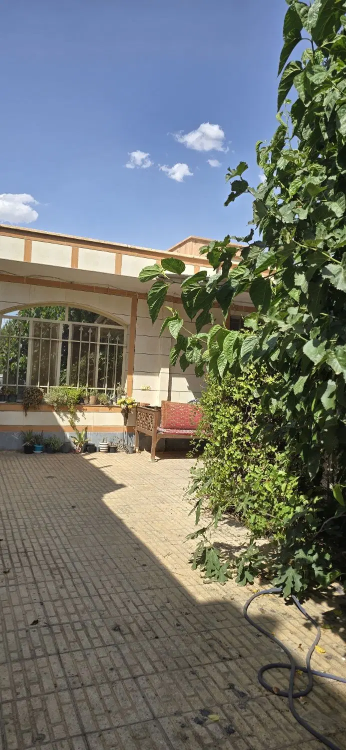 خانه ی ویلایی دلباز