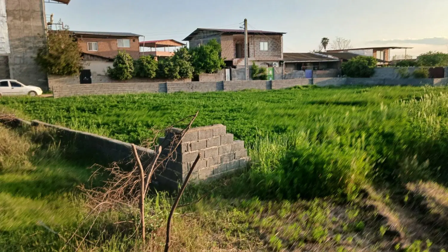زمین مسکونی