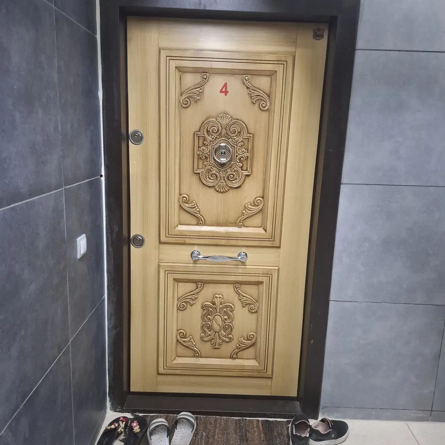 مغازه تجاری_سه راه اسداباد