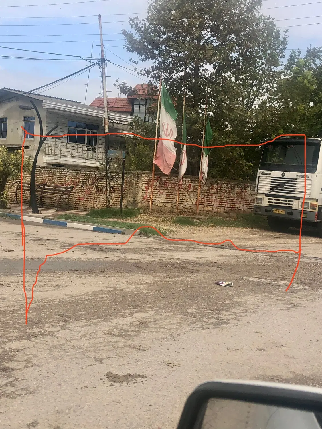 زمین سه نبش معاوضه با خودرو
