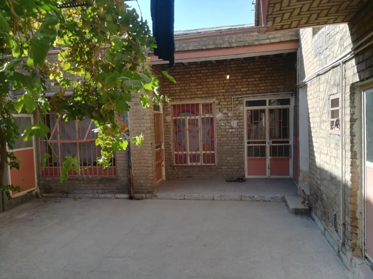 ویلایی ۱۰۲ متری