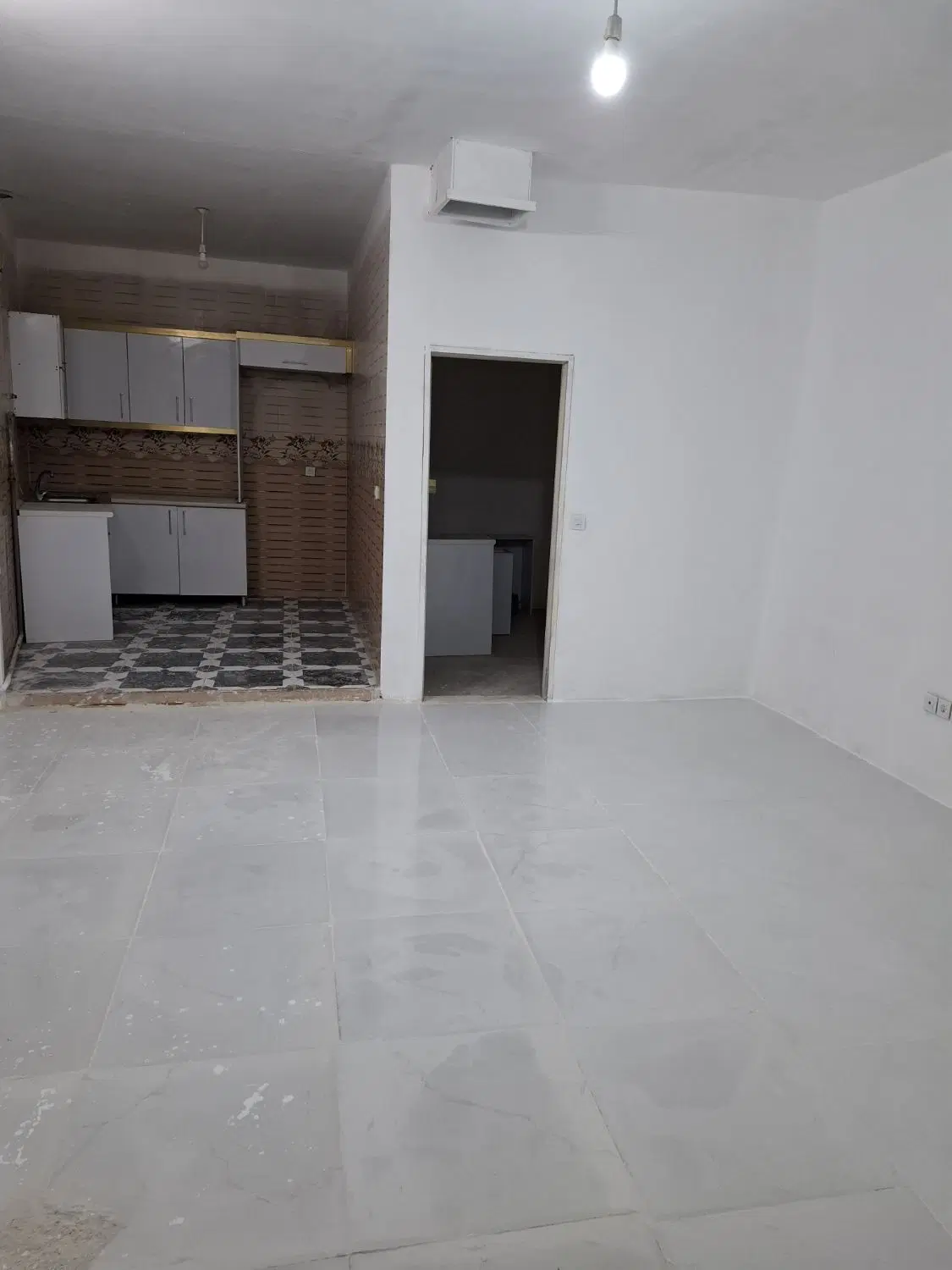 خانه ویلایی دوطبقه ۶۰متری
