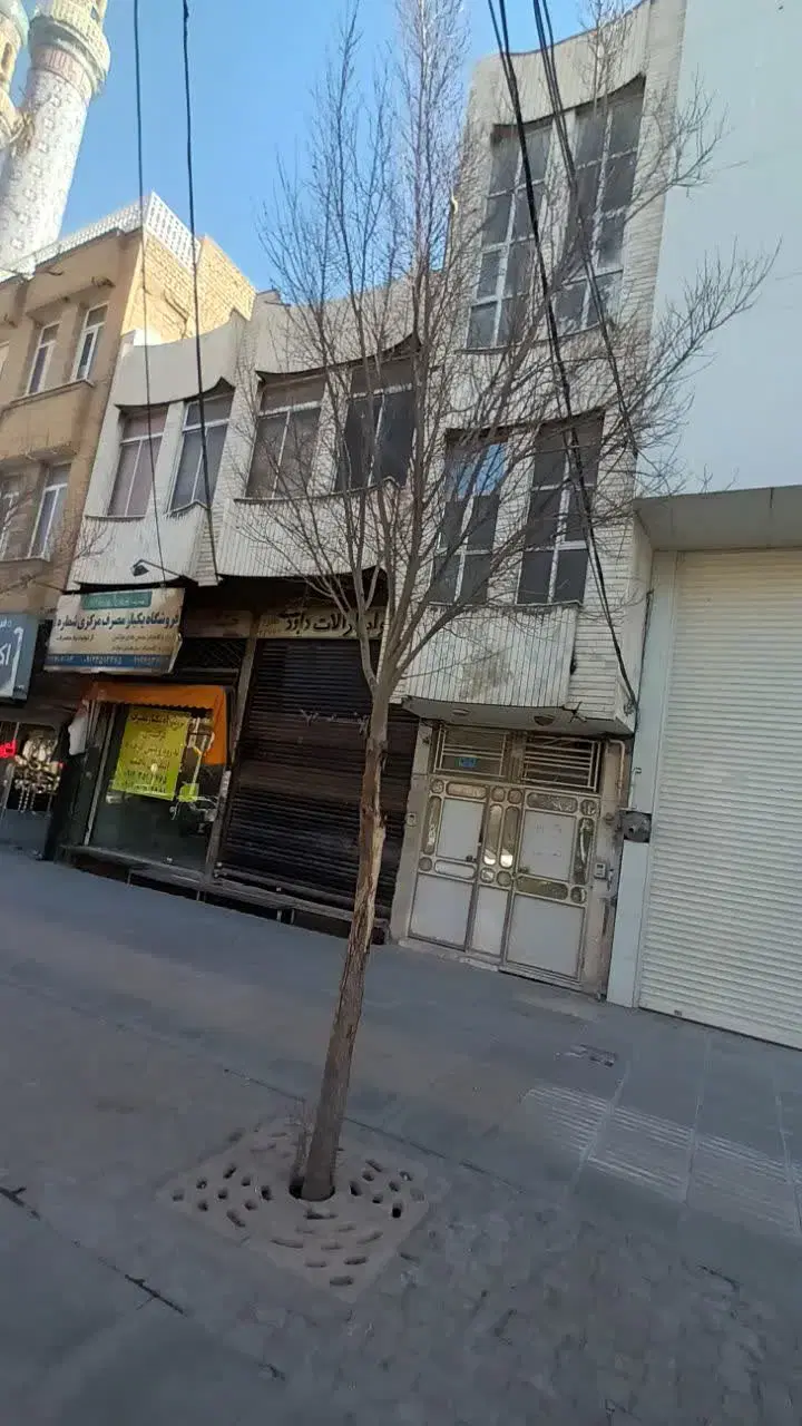 تجاری،مسکونی،ملکی،با سندشش دانگ