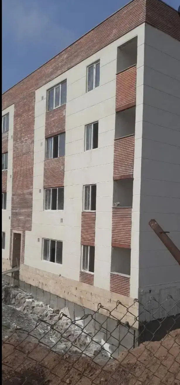 آپارتمان فاز ۷ با پارکینگ وانباری