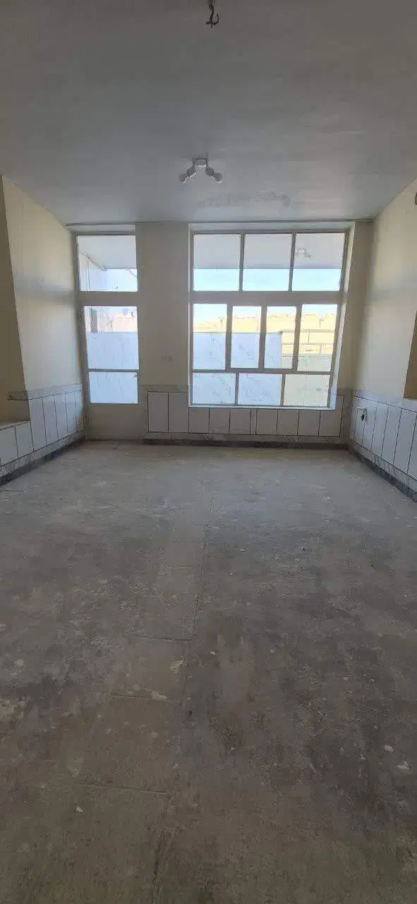 منزل ویلایی ۲۵۰ متری،۲۰۰ متر زیربنا، بازسازی کامل