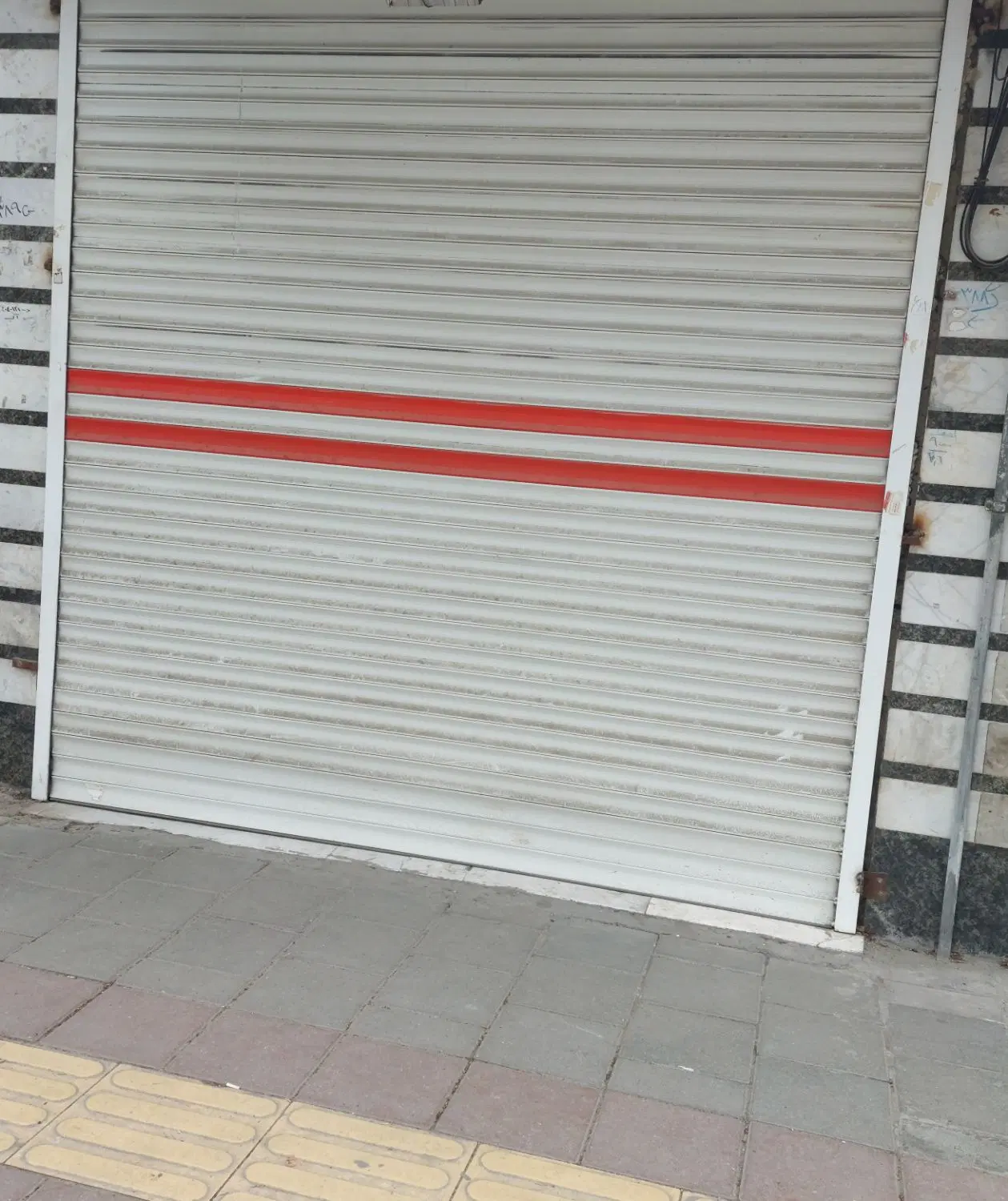 اجاره مغازه در بر خیابان کاشانی