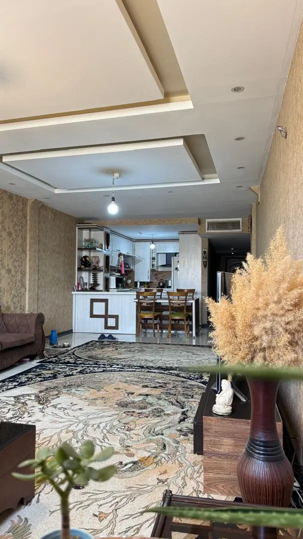 فروش آپارتمان سه خواب در فرگاز