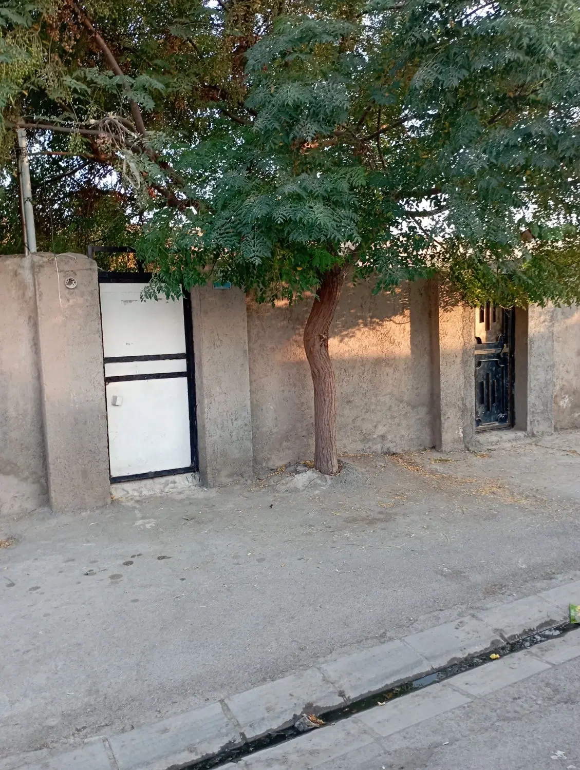 خانه مسکونی طغان