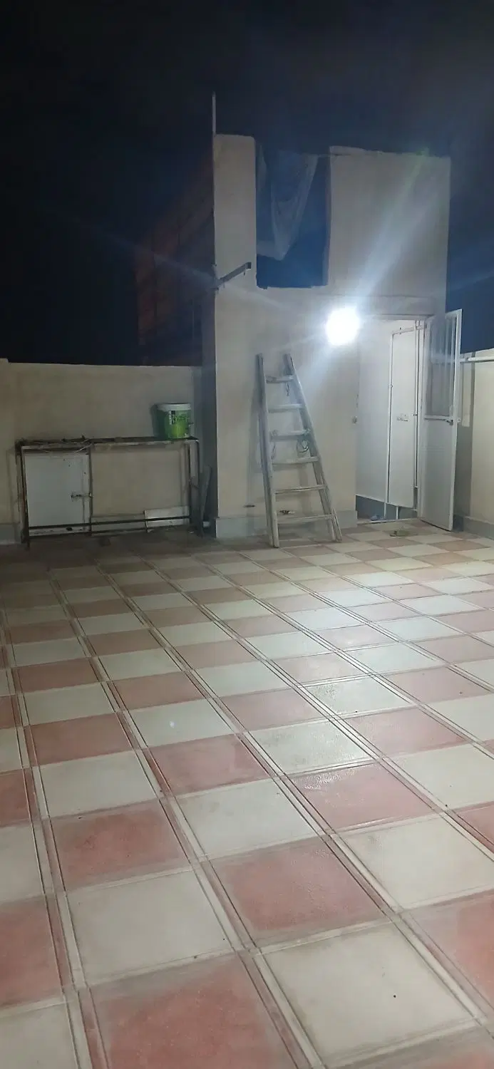 فروش ۴ طبقه آپارتمان