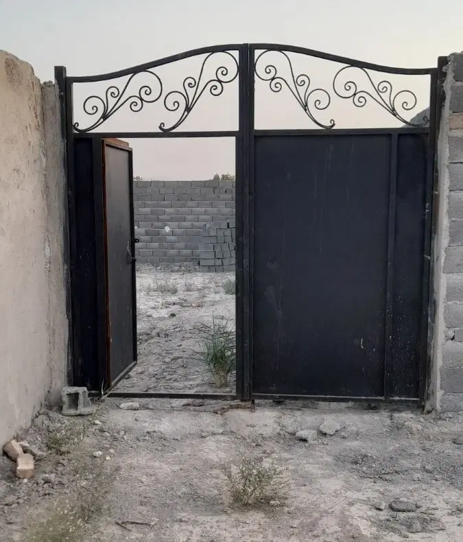 ۲۹۰ متر ۴ دیواری