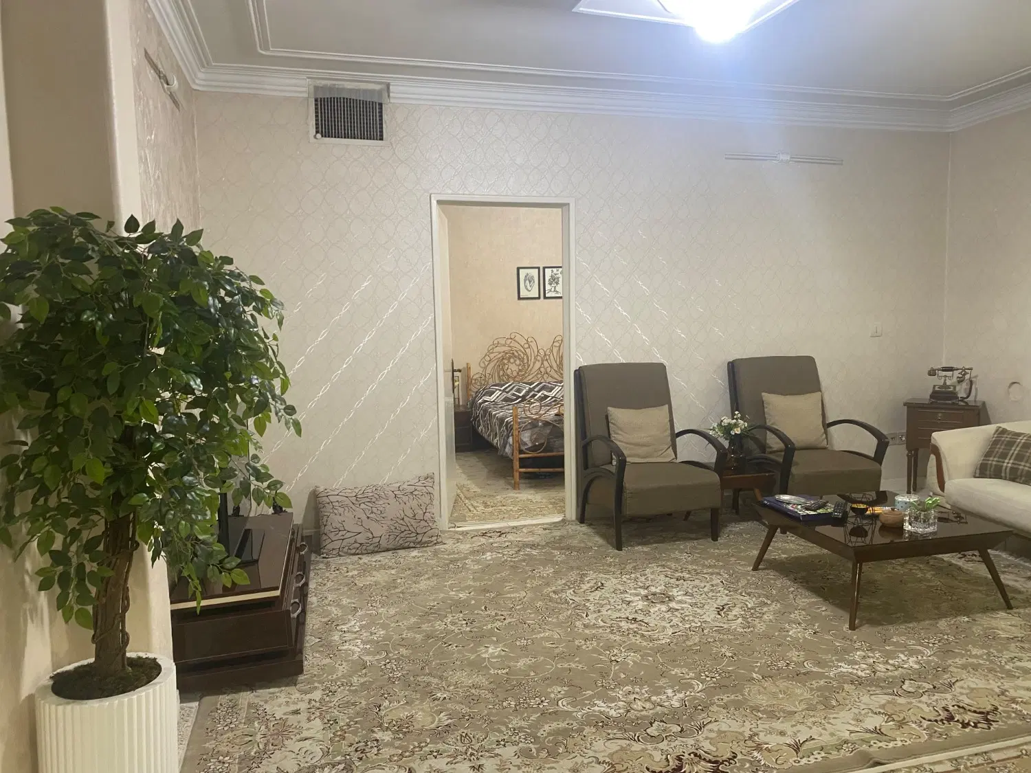 آپارتمان ۵۶ یکخوابه فتحی