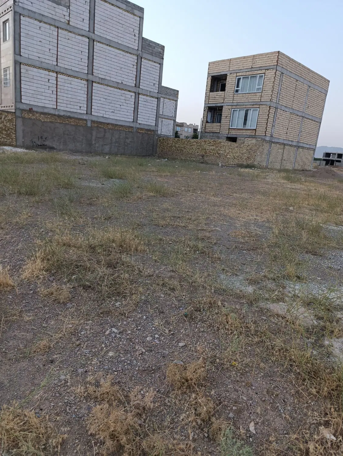 فروش یک قطعه زمین در شهرک گلدشت فاز 3