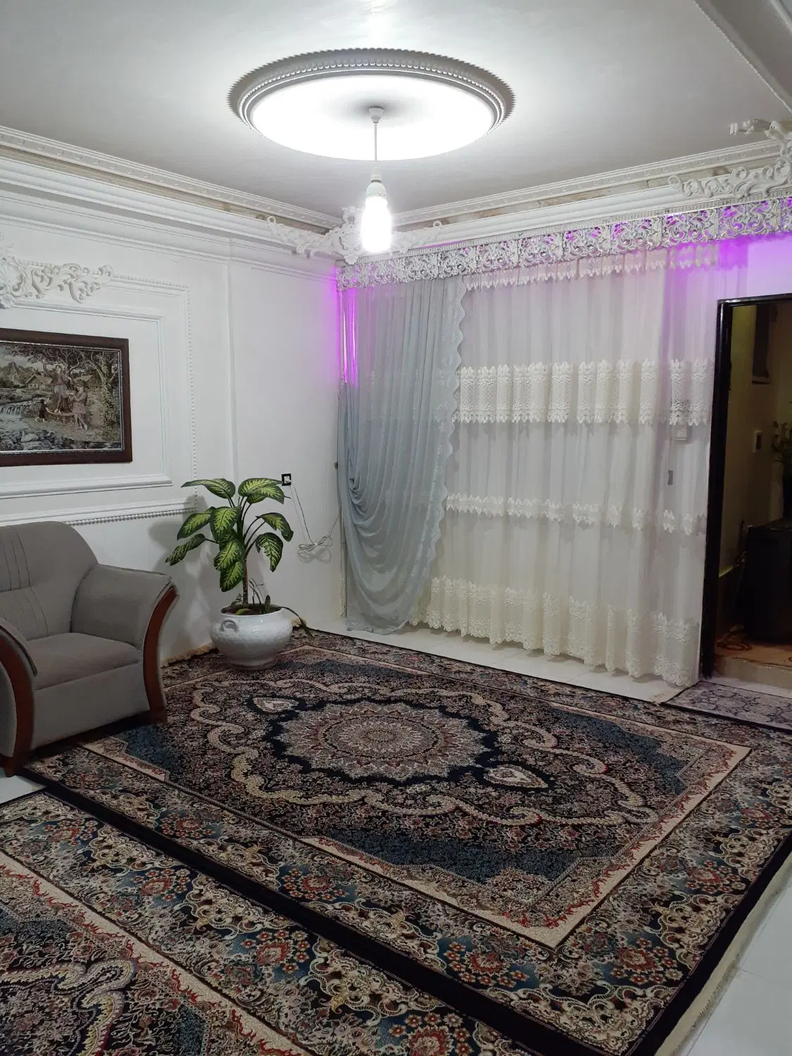 خانه در قلعه حاتم برای فروش