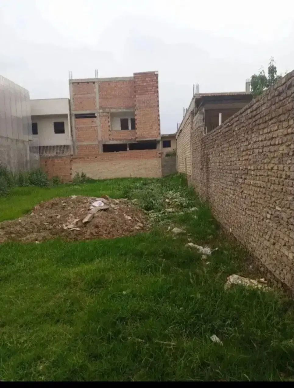 ۱۲۰ متر زمین مسکونی