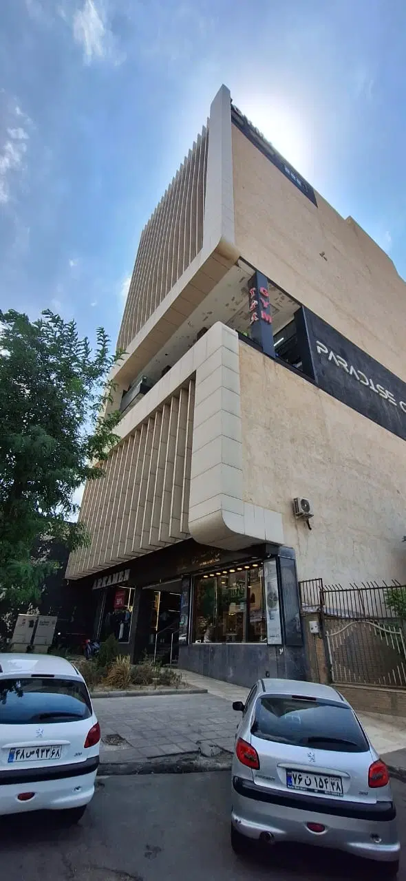 مغازه ۲۲ متر _ مجتمع تجاری _ همکف