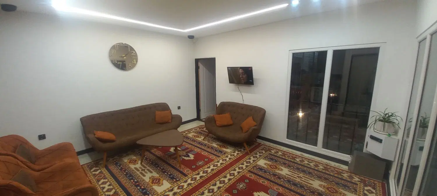 باغچه۳۵۰متری