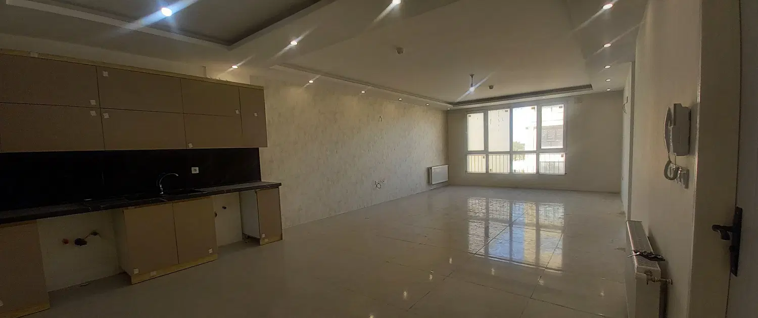 ۱۰۵ متری__شیک وصفر