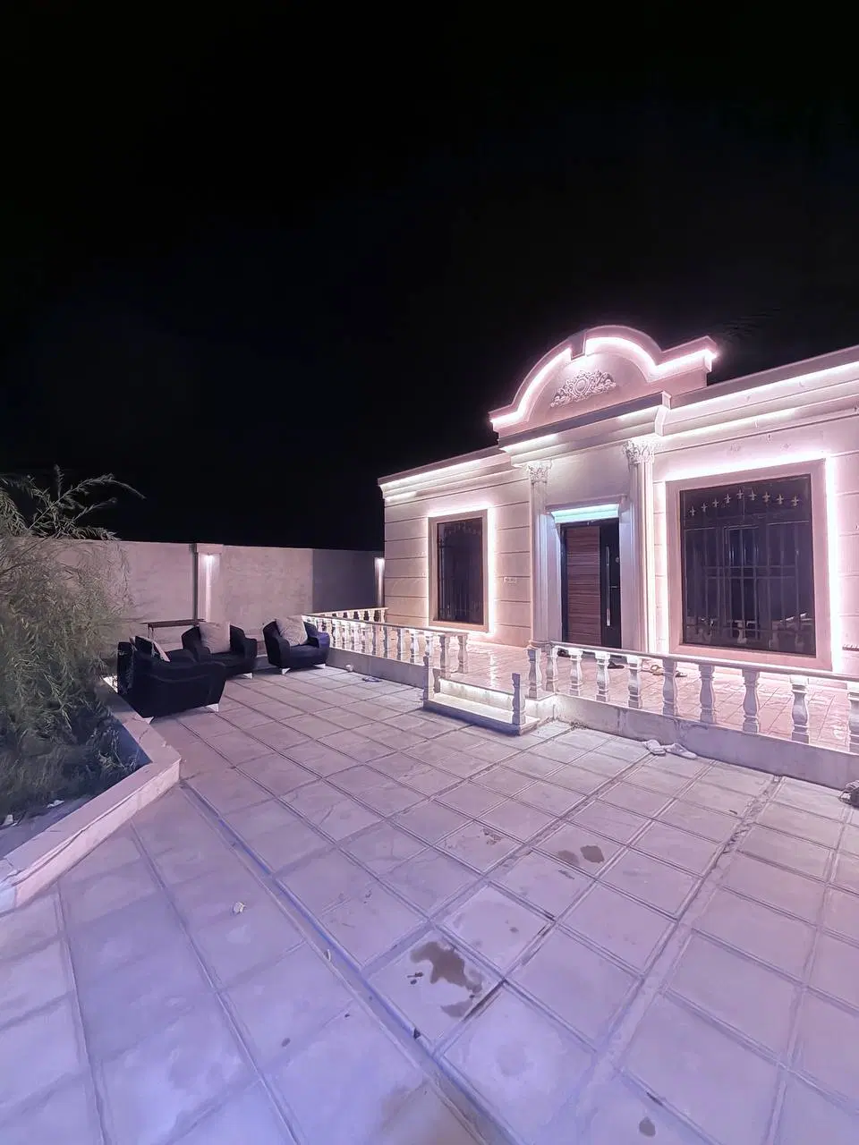 باغ ویلا استخرآب گرم