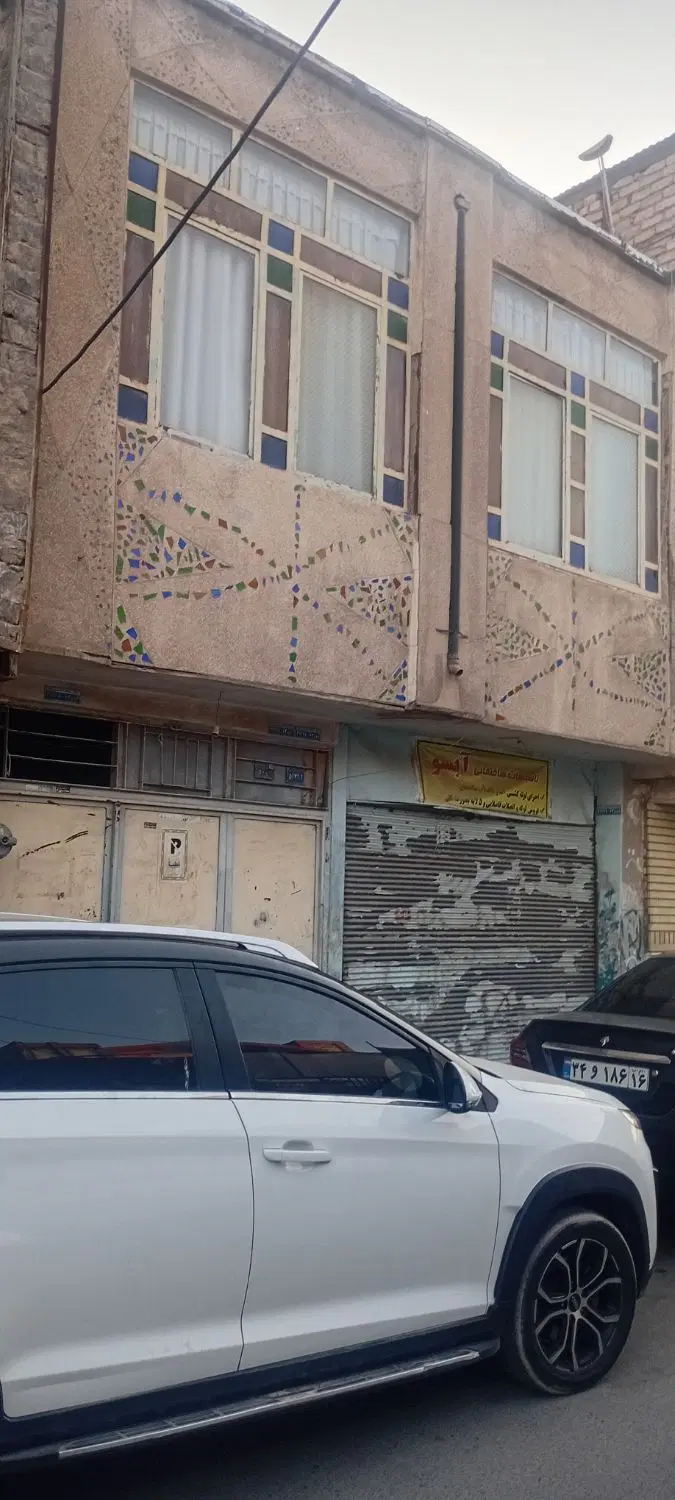 خانه دو طبقه ۹۰ متر