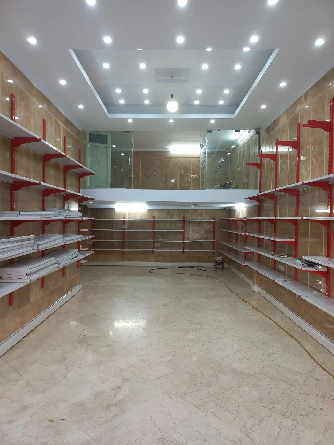 اجاره مغازه ۵۲ متری