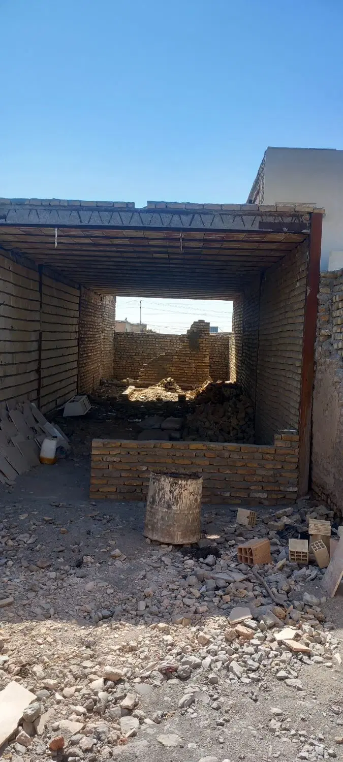 زمین مسکونی