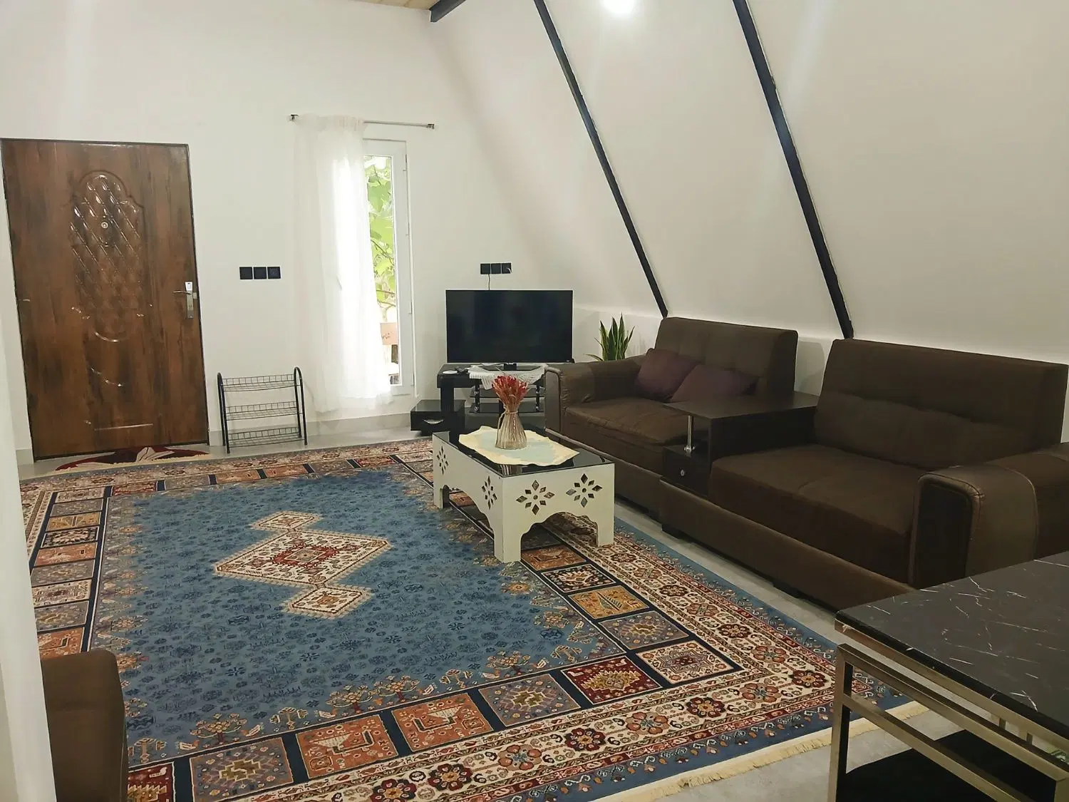 کلبه سوییسی جنگلی