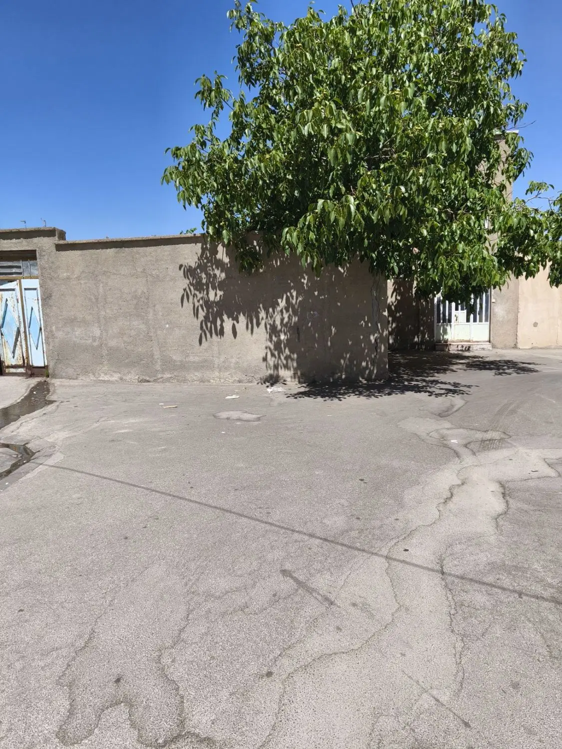 خانه ویلایی کبودراهنگ