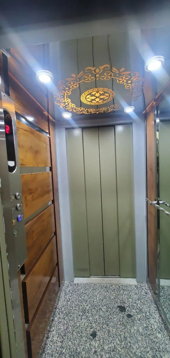 آپارتمان حاشیه دکتر حسابی