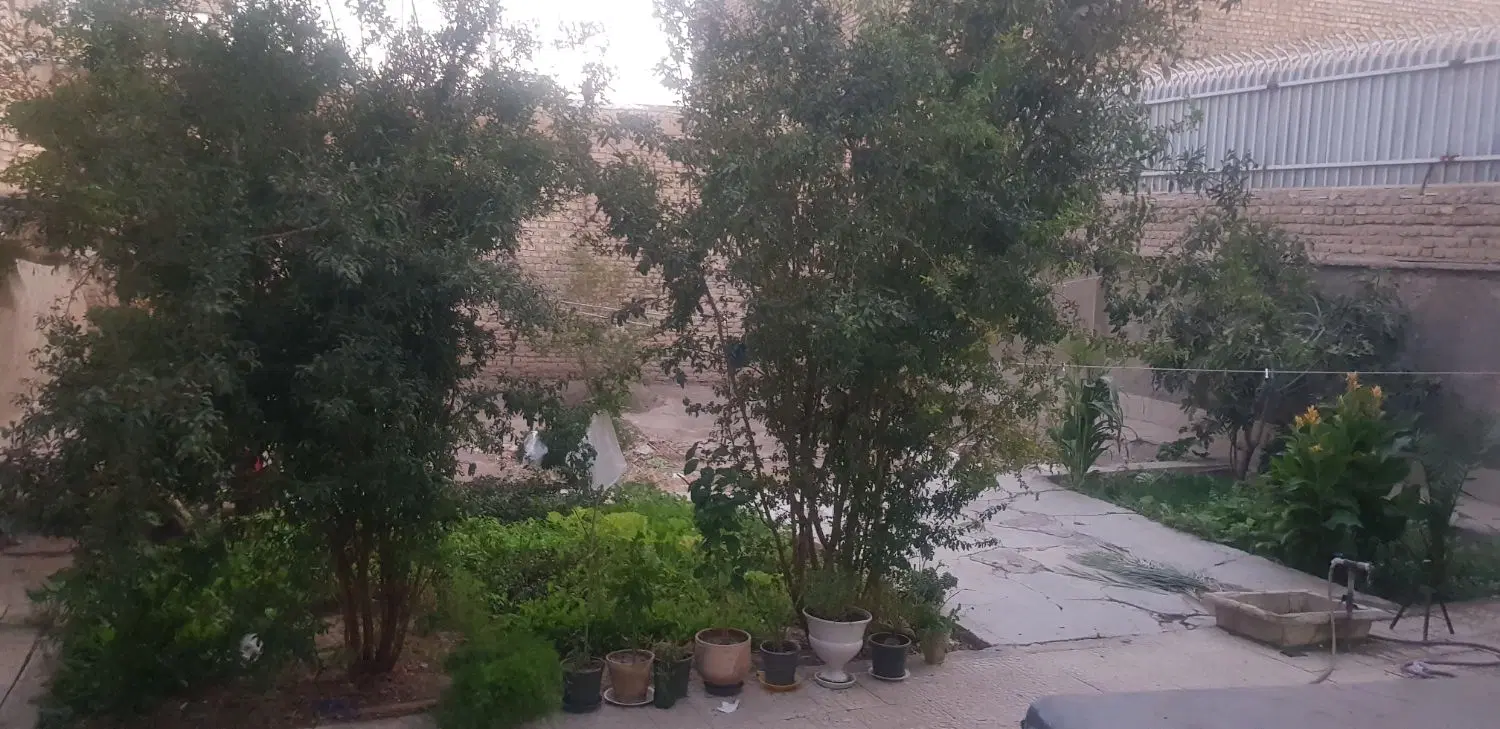 خانه ویلایی ۳۴۰م امیرکبیر خمینی شهر
