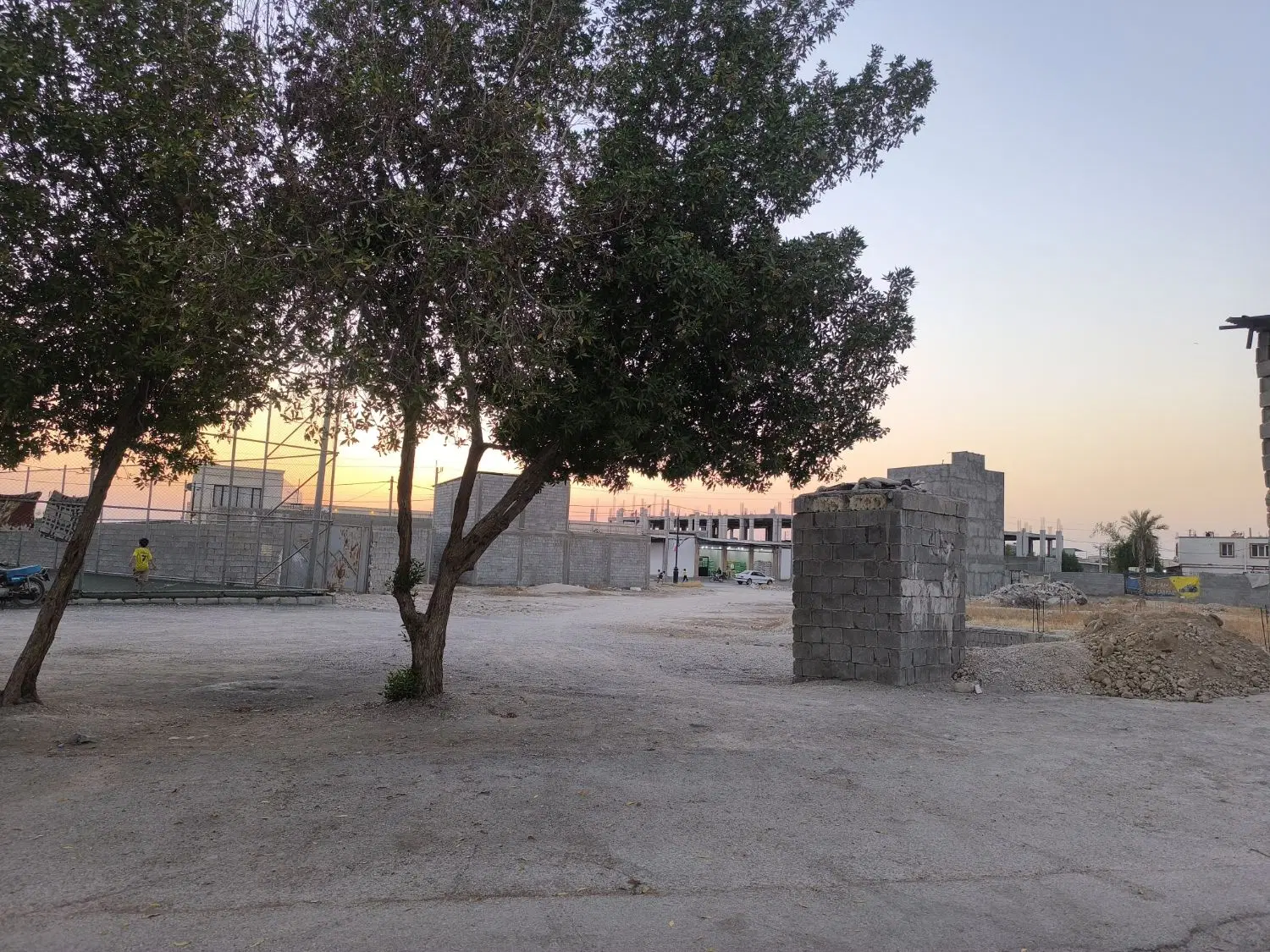 زمین ۳۶۰ متری چاخانی.نزدیک اتوبان