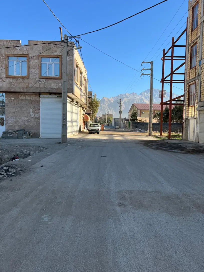 زمین دوبر (برخیابان اصلی)ده پهن
