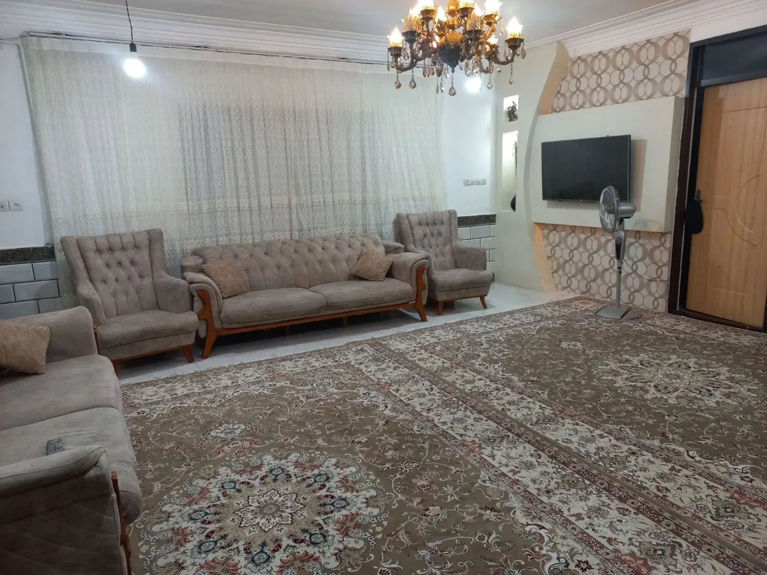 فروش آپارتمان ۳ طبقه