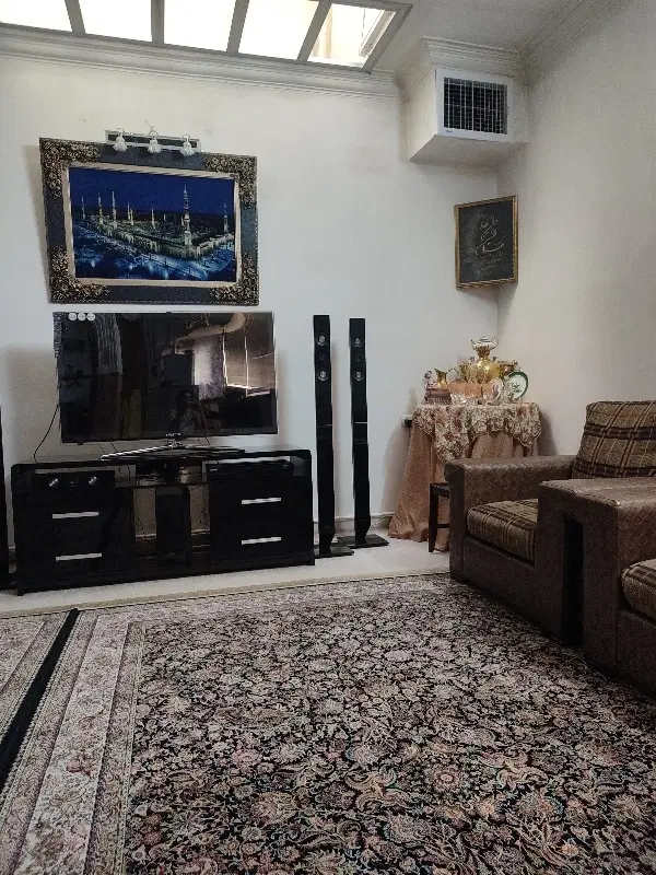 منزل سه طبقه