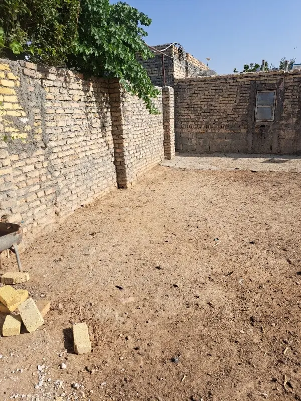 زمین در اراک روستای خیراباد قرار دارد