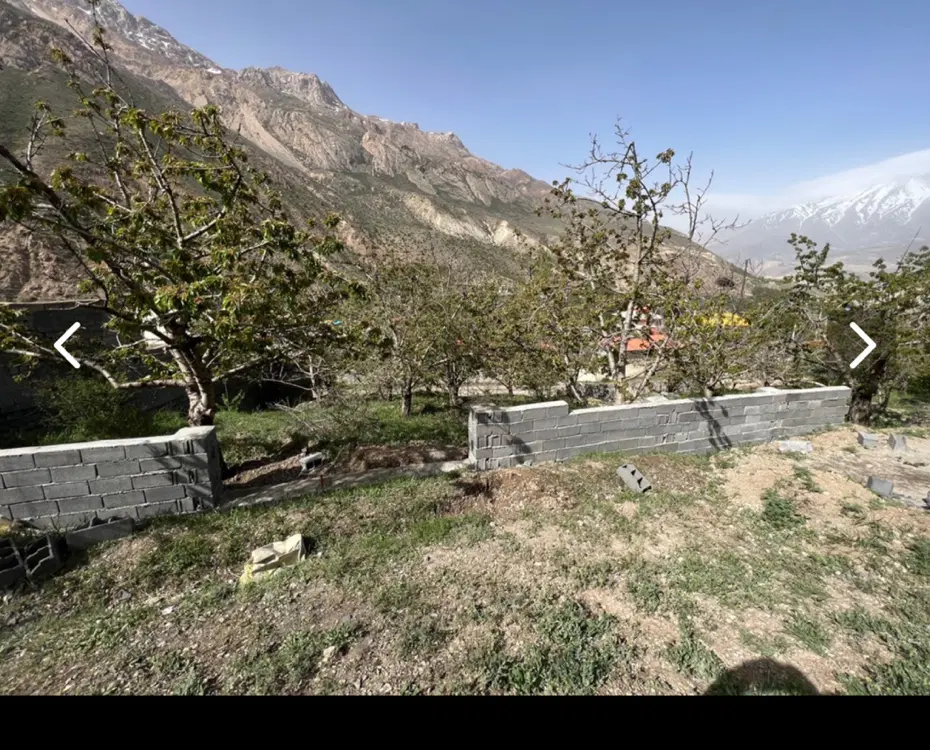 زمین فروشی در محله کوهستانی جاده هراز وانا امیری