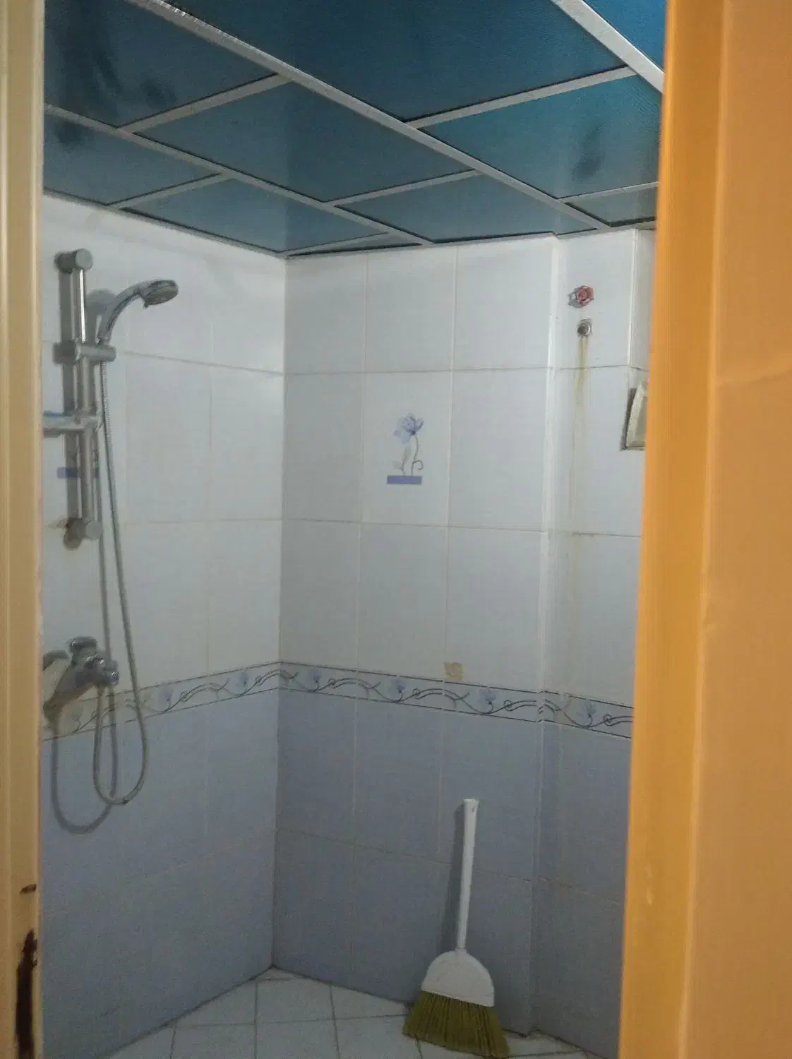 آپارتمان 85متری اندیشه