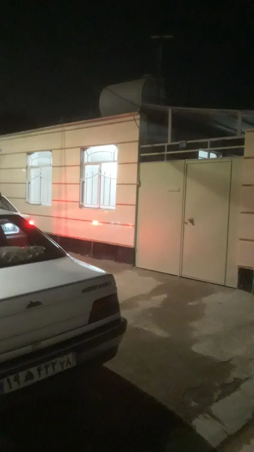خانه ۶۰ متری ملک اباد