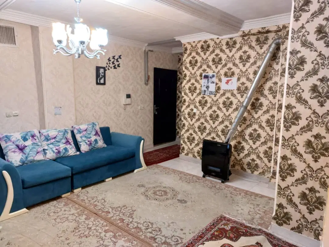 اجاره اپارتمان ۷۰ متری تمیز _پارکینگ_اسانسور