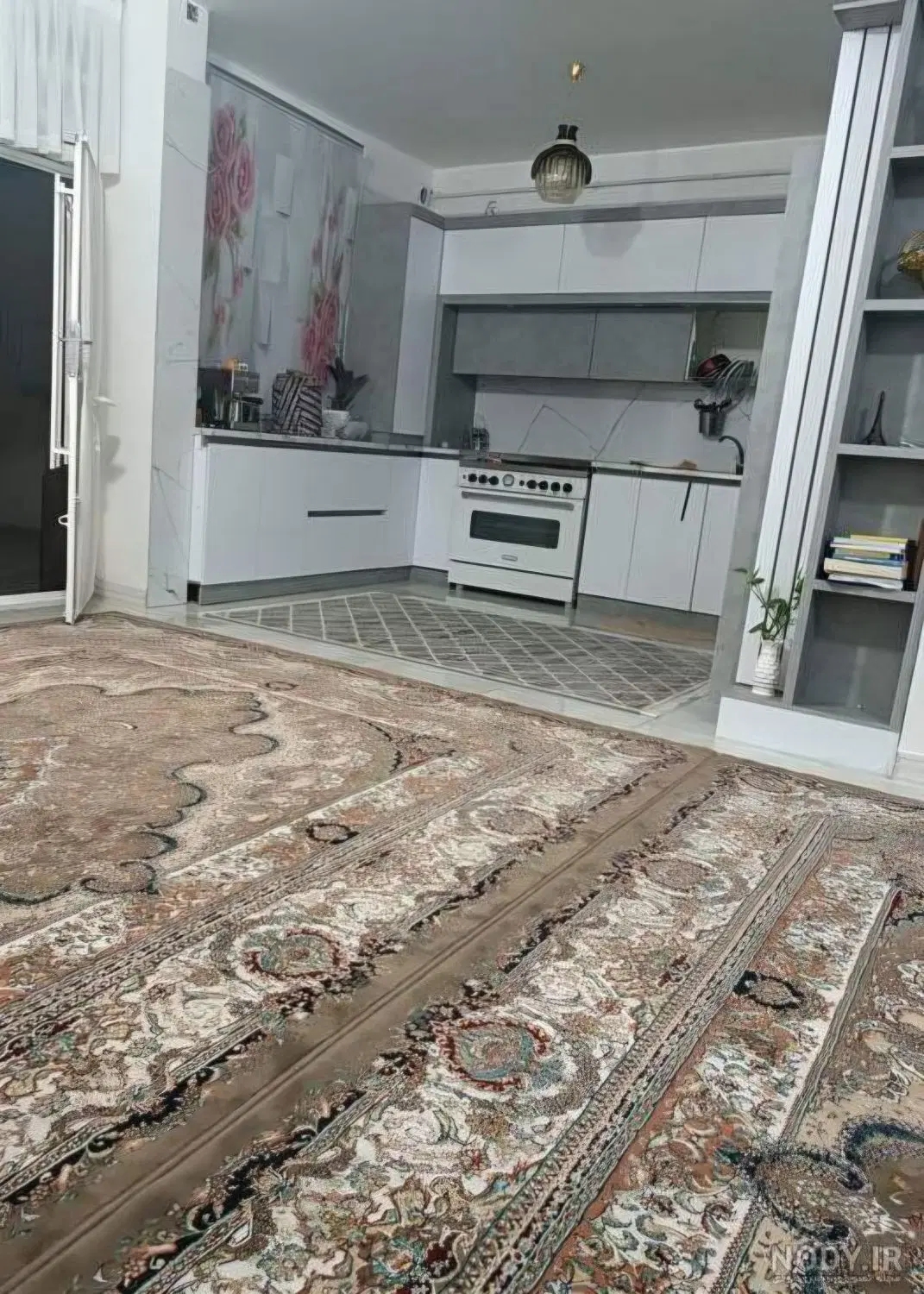 نیازمند همخانه
