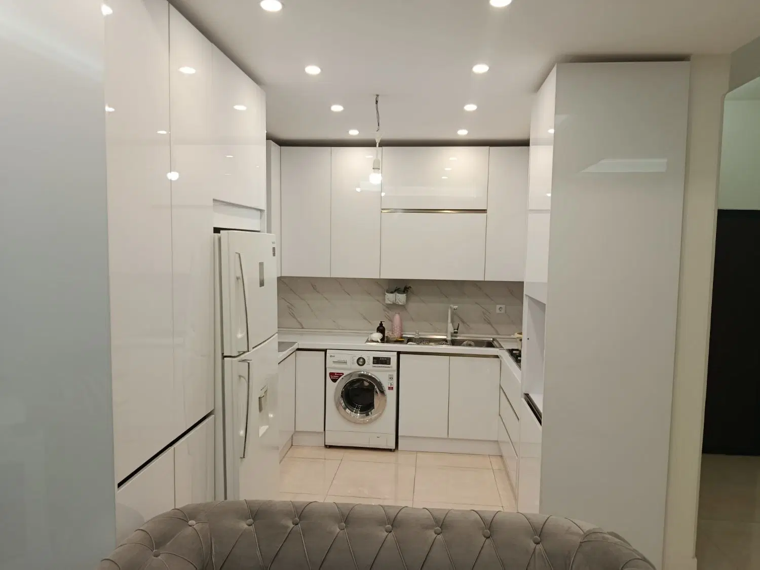 فروش آپارتمان ۷۲ متری تک خواب
